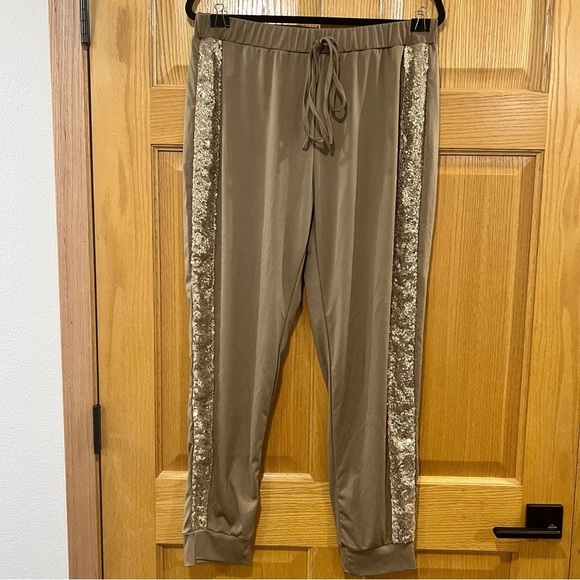 Sequin Heart Long Sleeve Top with Matching Joggers - Taupe - Picture 7 of 13